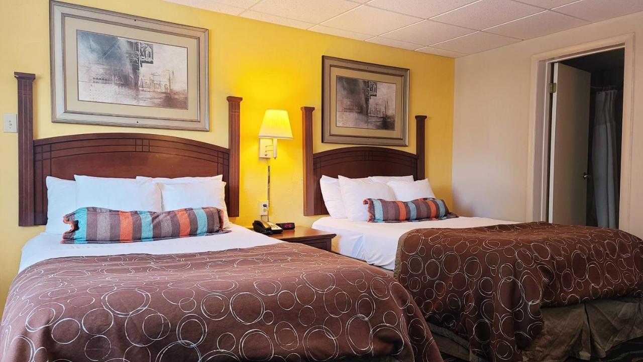 Hampton Inn Гаррисберг Экстерьер фото